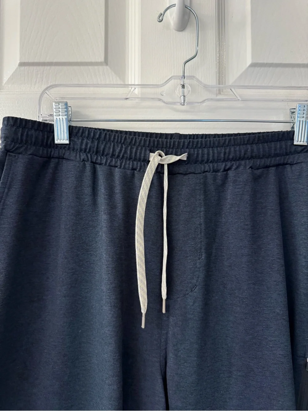 Vuori Sunday Performance Track Pant 2.0 Men's Jogger in Heather Blue Sz L